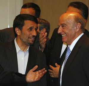 Ahmadinedschad und Merz